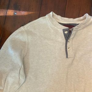 Large tall 3 button Henley